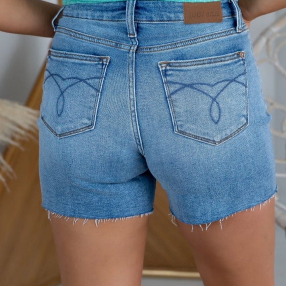 Judy Blue Shorts NWT - Picture 4 of 4